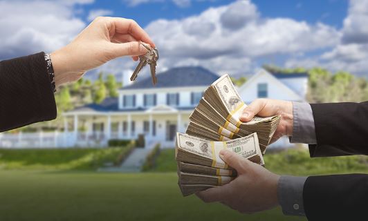 One-Third of U.S. Homebuyers Are Paying in Cash
